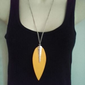 Elegant Silver and Gold Leaf Pendant Necklace
